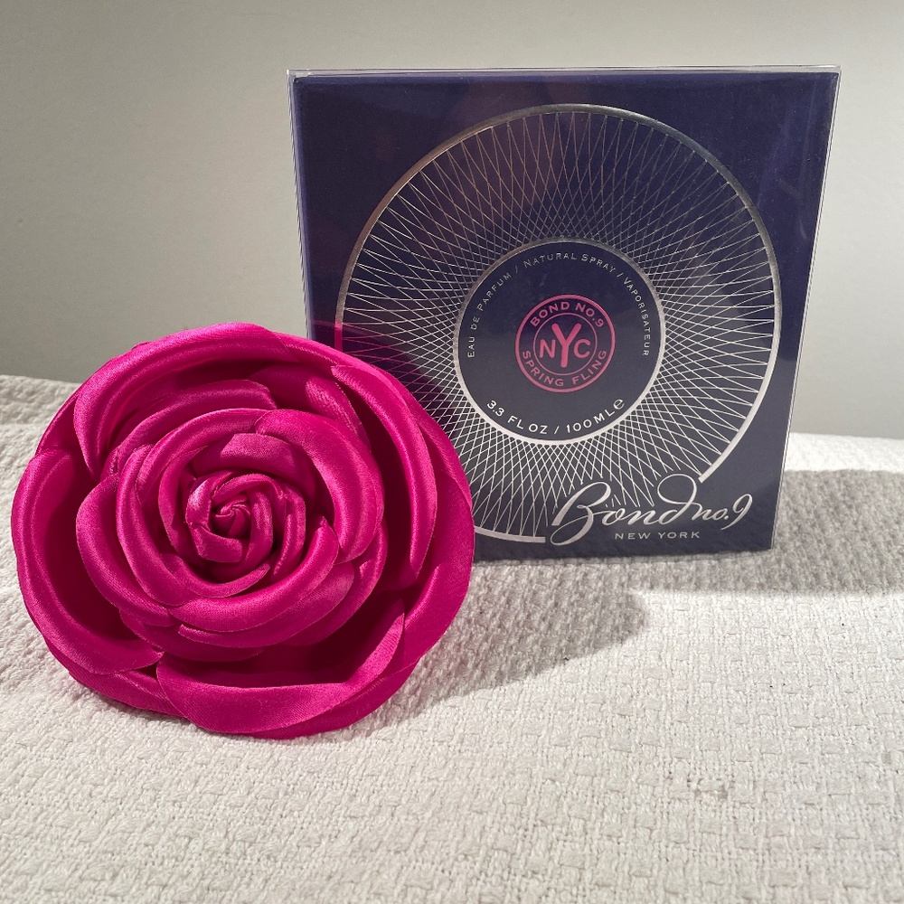 Bond No 9 Spring Fling empty Box and Fuchsia satin pin